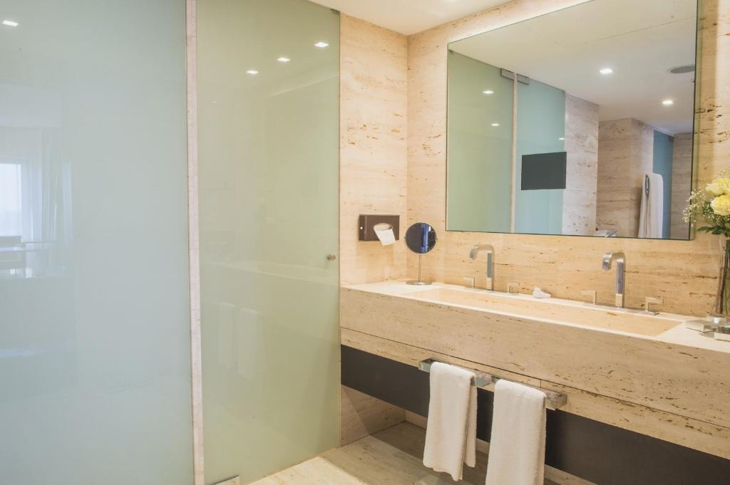 Porto Palácio Hotel by The Editory