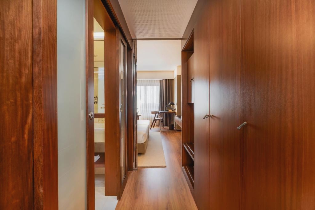 Porto Palácio Hotel by The Editory