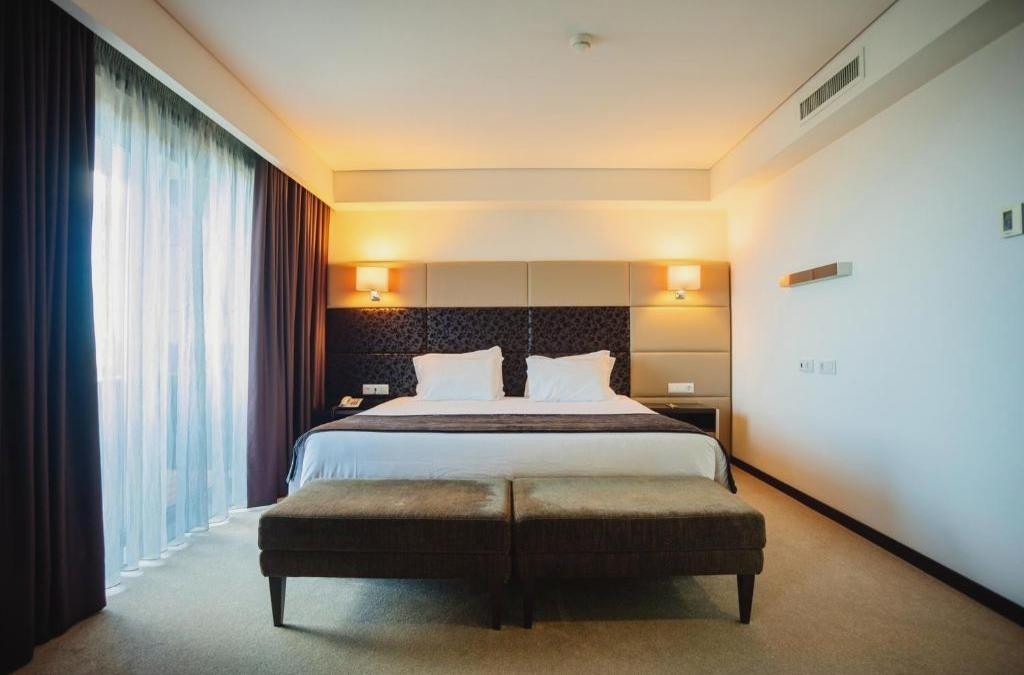 Axis Porto Business & Spa Hotel