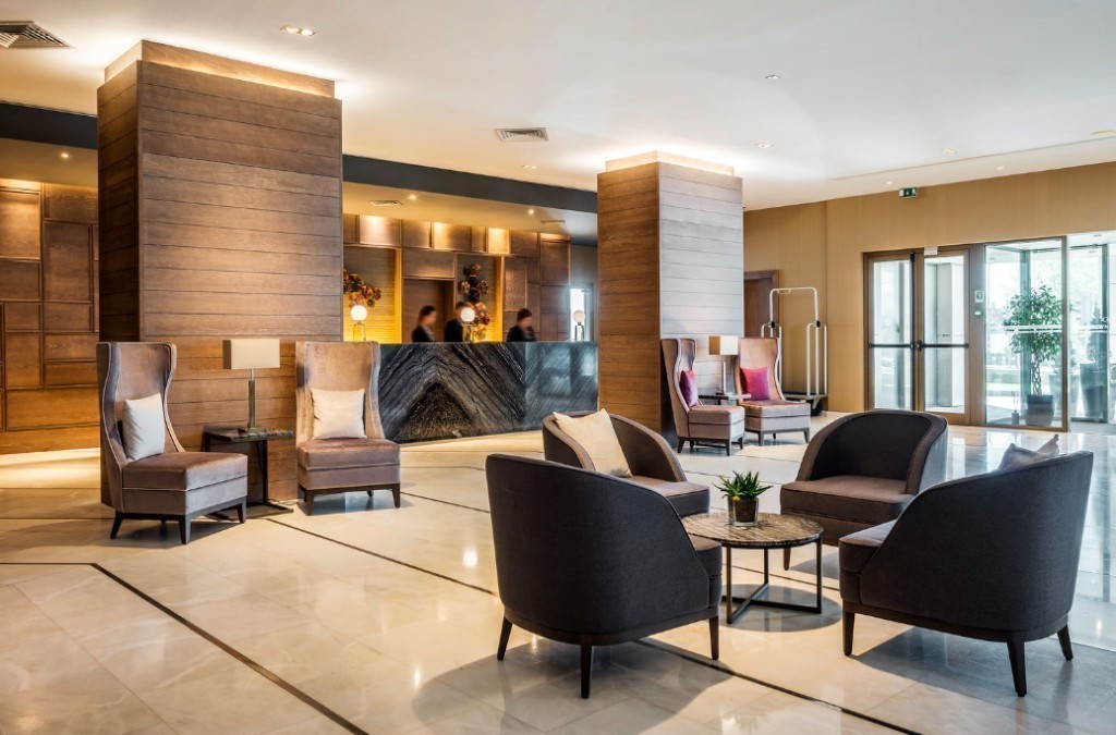 Estadia de luxo ao Porto: hotel de 5 estrelas, degustação de vinhos e cruzeiro