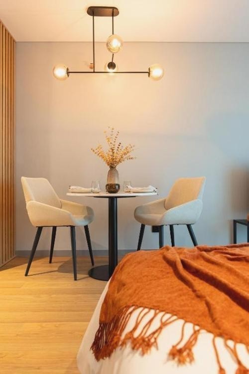 Porto: Apartment for Francesinha Fans - Nôma Living Icon Apartments