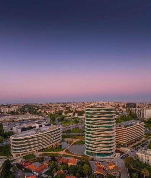 Porto: Apartment for Francesinha Fans - Nôma Living Icon Apartments