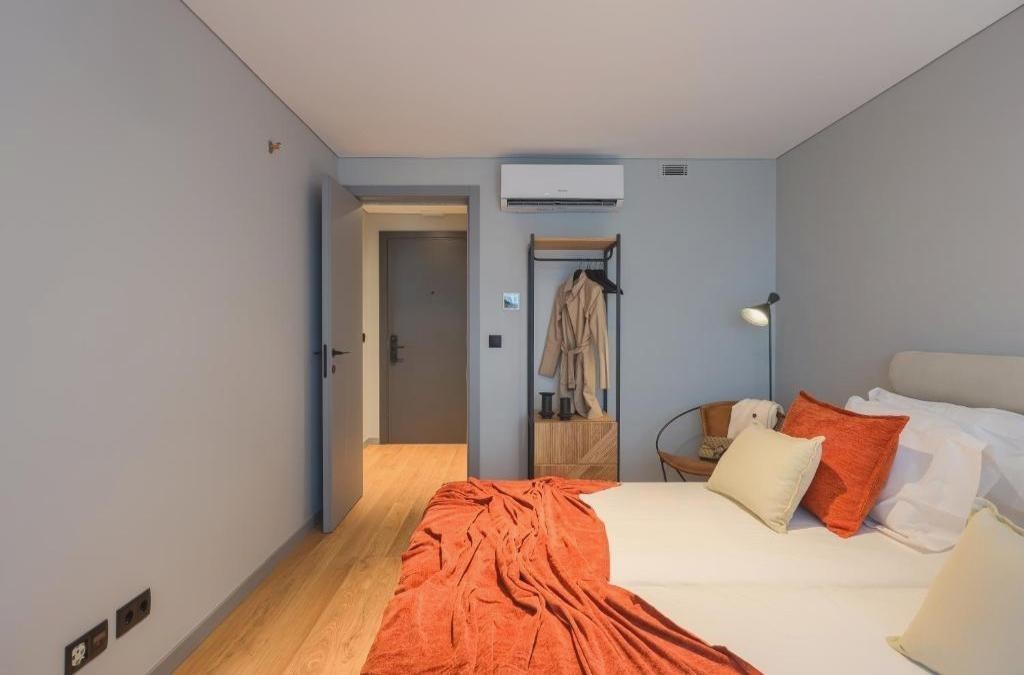 Porto: Apartment for Francesinha Fans - Nôma Living Icon Apartments
