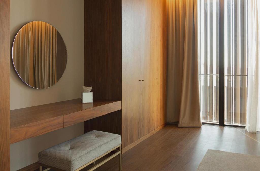 Boeira Garden Hotel Porto Gaia, Curio Collection by Hilton
