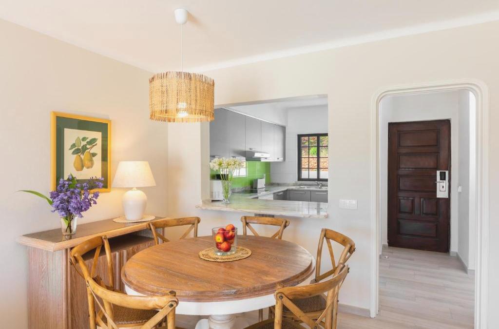 Goldener Herbst an der Algarve: Sonne, Meer und Ruhe - Clube Albufeira Garden Village
