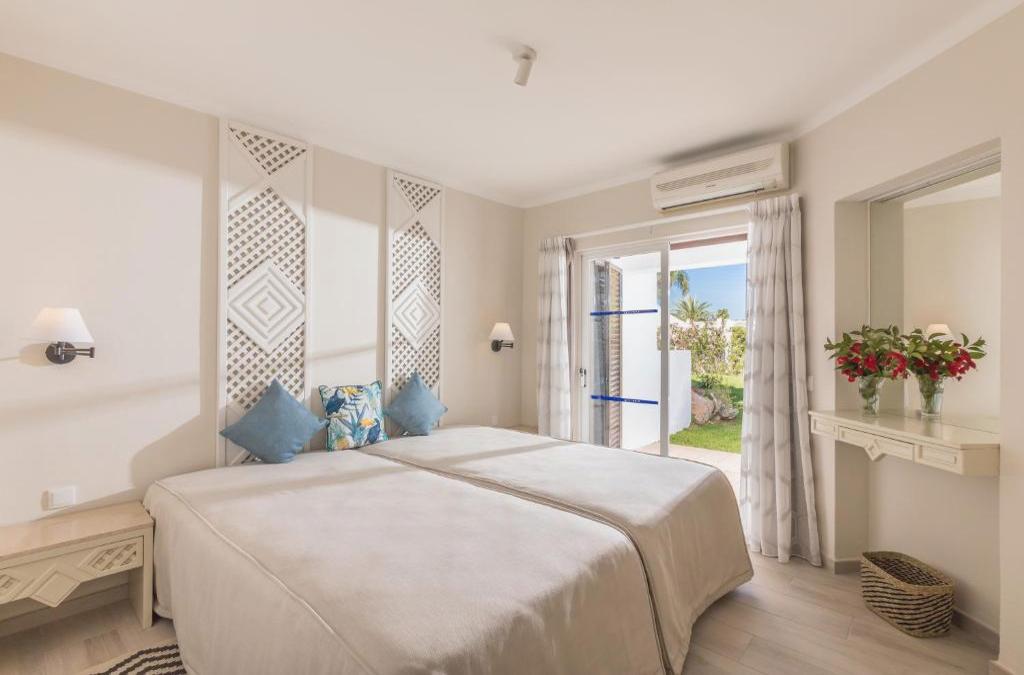 Goldener Herbst an der Algarve: Sonne, Meer und Ruhe - Clube Albufeira Garden Village