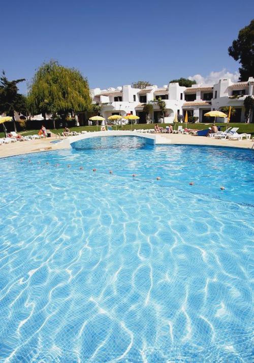 Goldener Herbst an der Algarve: Sonne, Meer und Ruhe - Clube Albufeira Garden Village