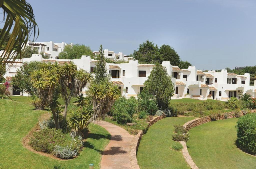 Goldener Herbst an der Algarve: Sonne, Meer und Ruhe - Clube Albufeira Garden Village