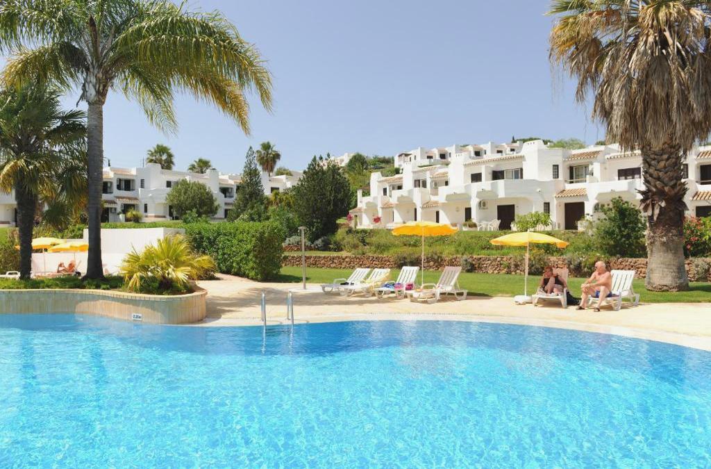 Goldener Herbst an der Algarve: Sonne, Meer und Ruhe - Clube Albufeira Garden Village