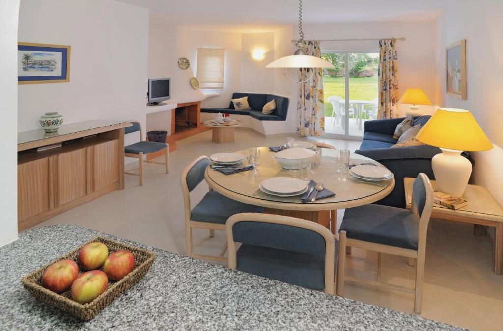 Goldener Herbst an der Algarve: Sonne, Meer und Ruhe - Clube Albufeira Garden Village