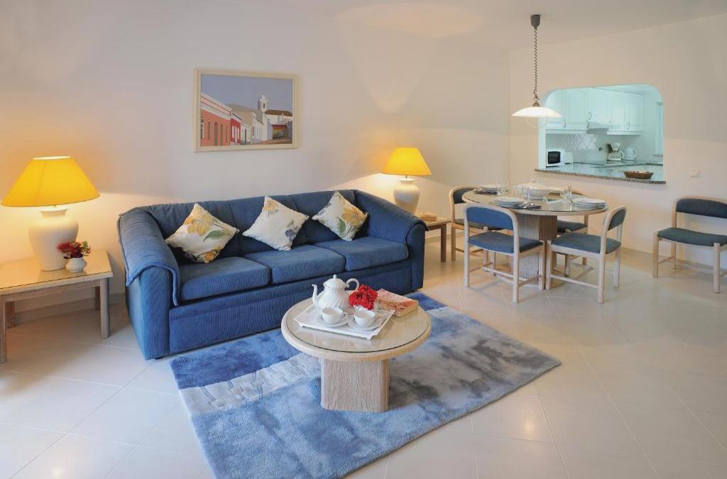 Goldener Herbst an der Algarve: Sonne, Meer und Ruhe - Clube Albufeira Garden Village