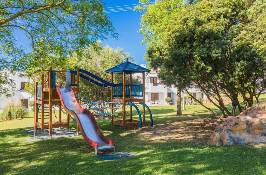 Goldener Herbst an der Algarve: Sonne, Meer und Ruhe - Clube Albufeira Garden Village