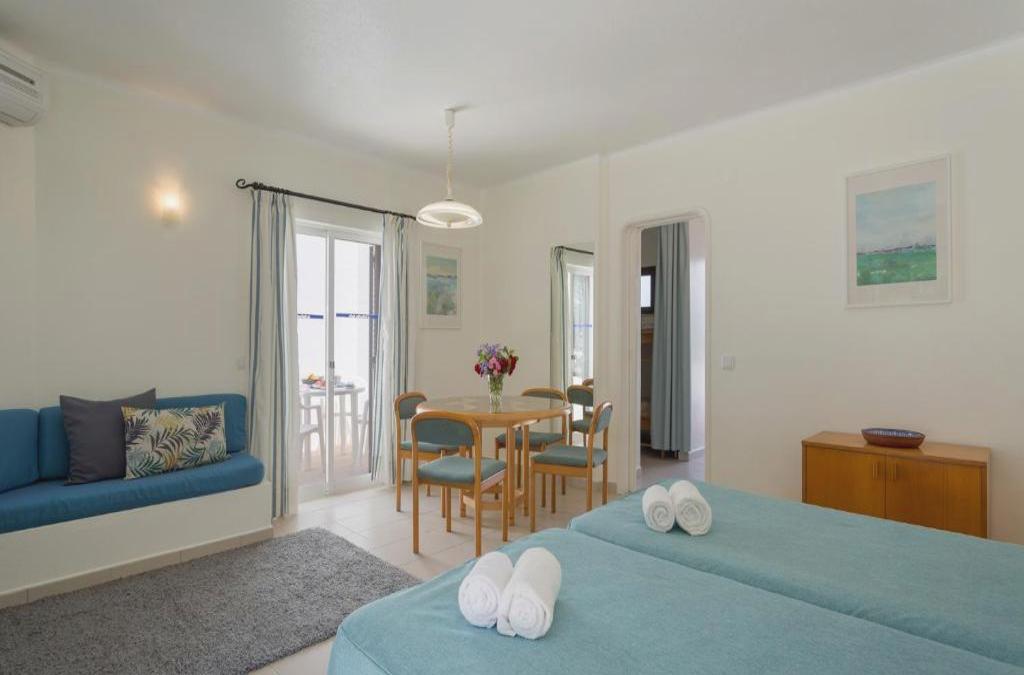 Goldener Herbst an der Algarve: Sonne, Meer und Ruhe - Clube Albufeira Garden Village
