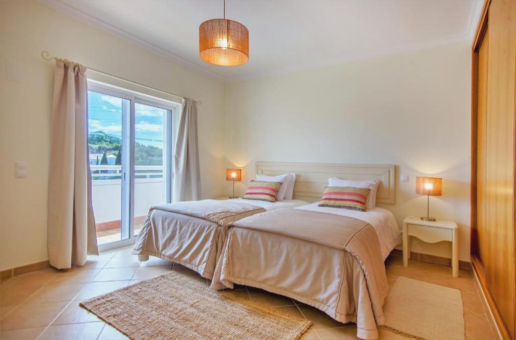 Goldener Herbst an der Algarve: Sonne, Meer und Ruhe - Clube Albufeira Garden Village