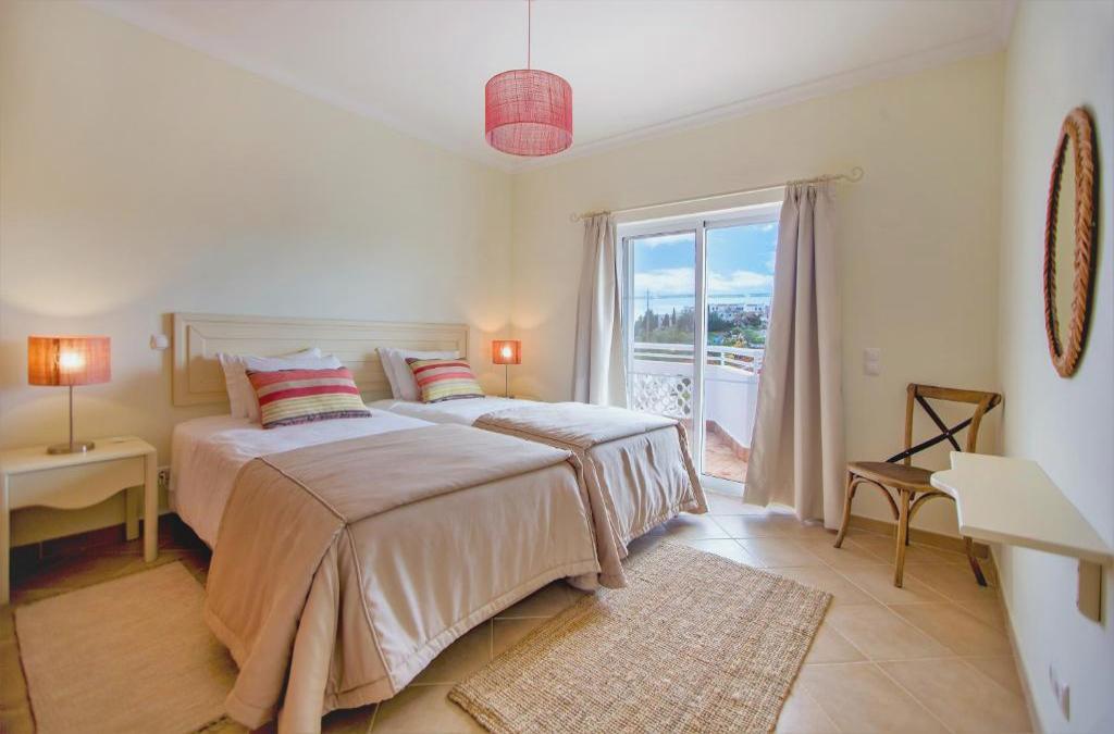 Goldener Herbst an der Algarve: Sonne, Meer und Ruhe - Clube Albufeira Garden Village