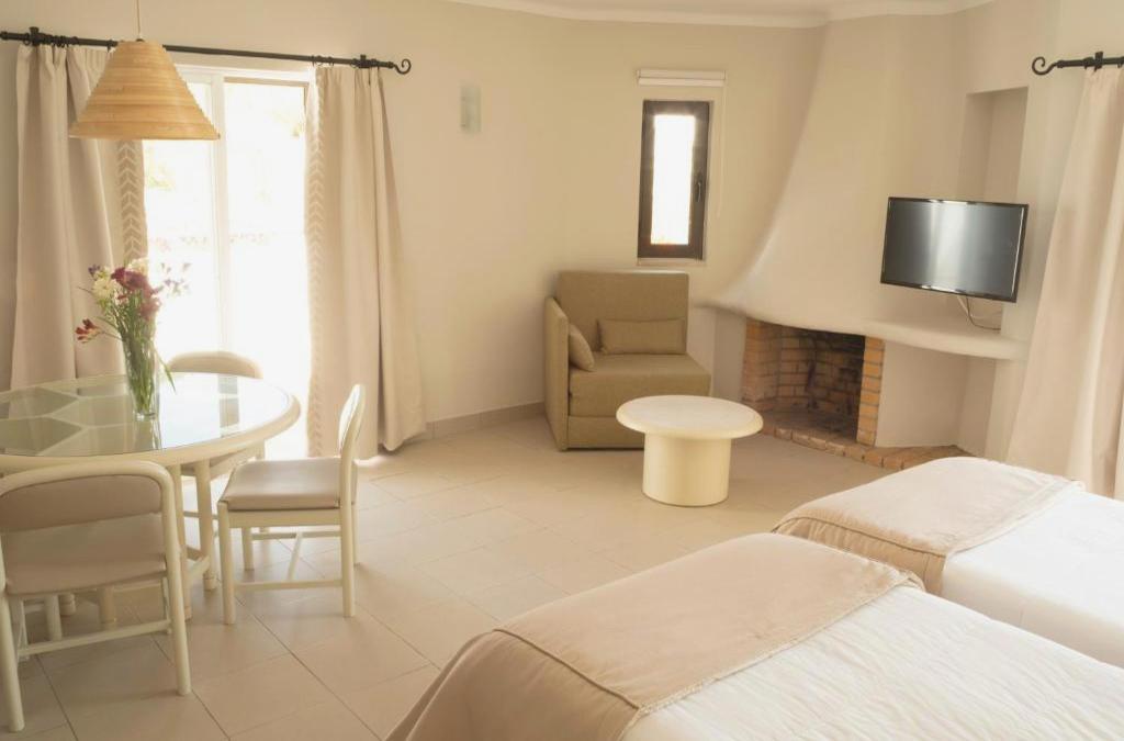 Goldener Herbst an der Algarve: Sonne, Meer und Ruhe - Clube Albufeira Garden Village