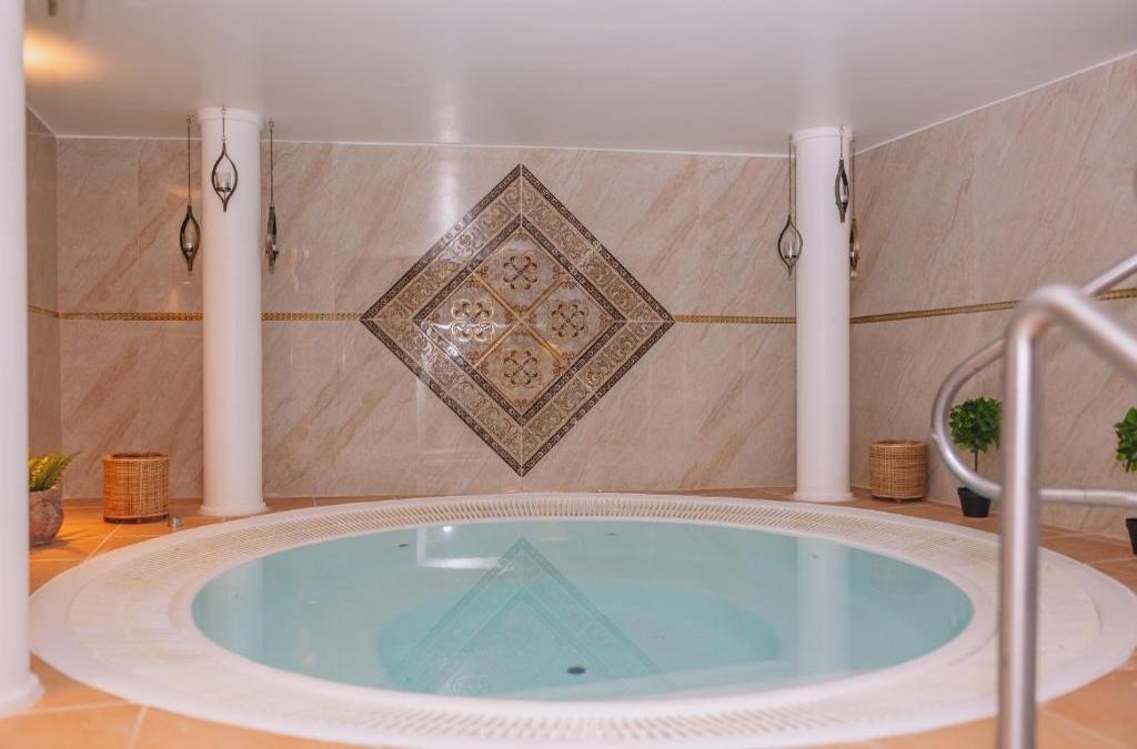 Estadia de luxo em Albufeira - Grand Muthu Oura View Beach Club
