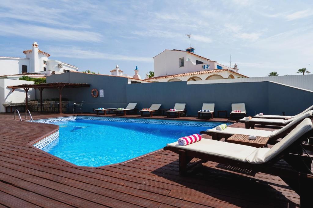 Winter Bliss by the Beach in Algarve - KR Hotels - Albufeira Lounge