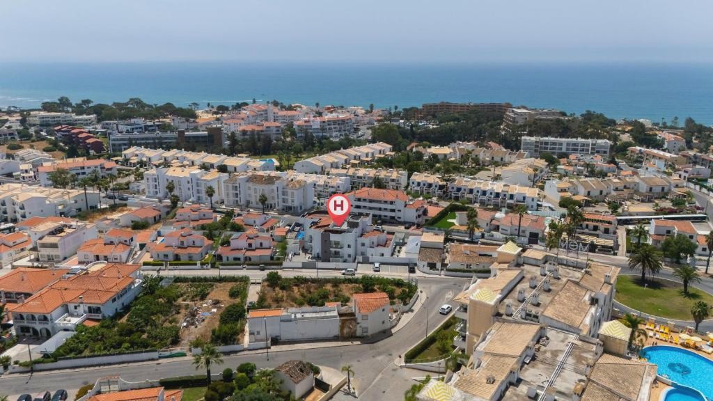 Winter Bliss by the Beach in Algarve - KR Hotels - Albufeira Lounge