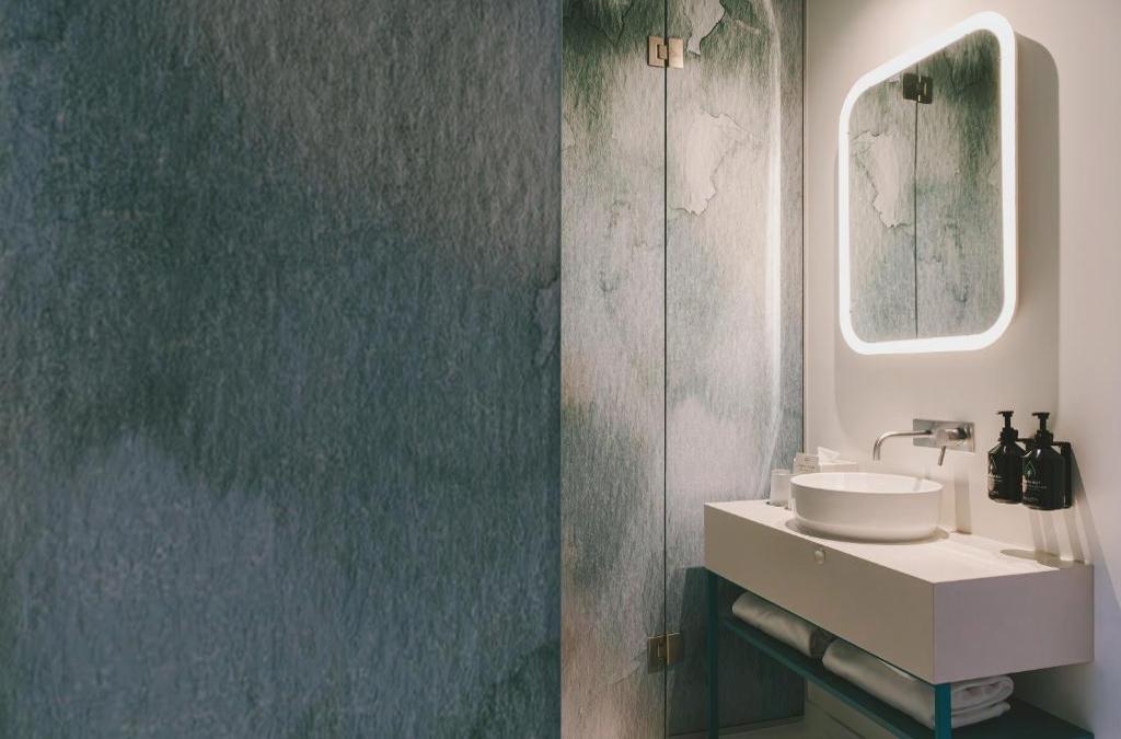 Albufeira Adults Only: Designhotel an der Algarve - Hotel Indigo Albufeira by IHG
