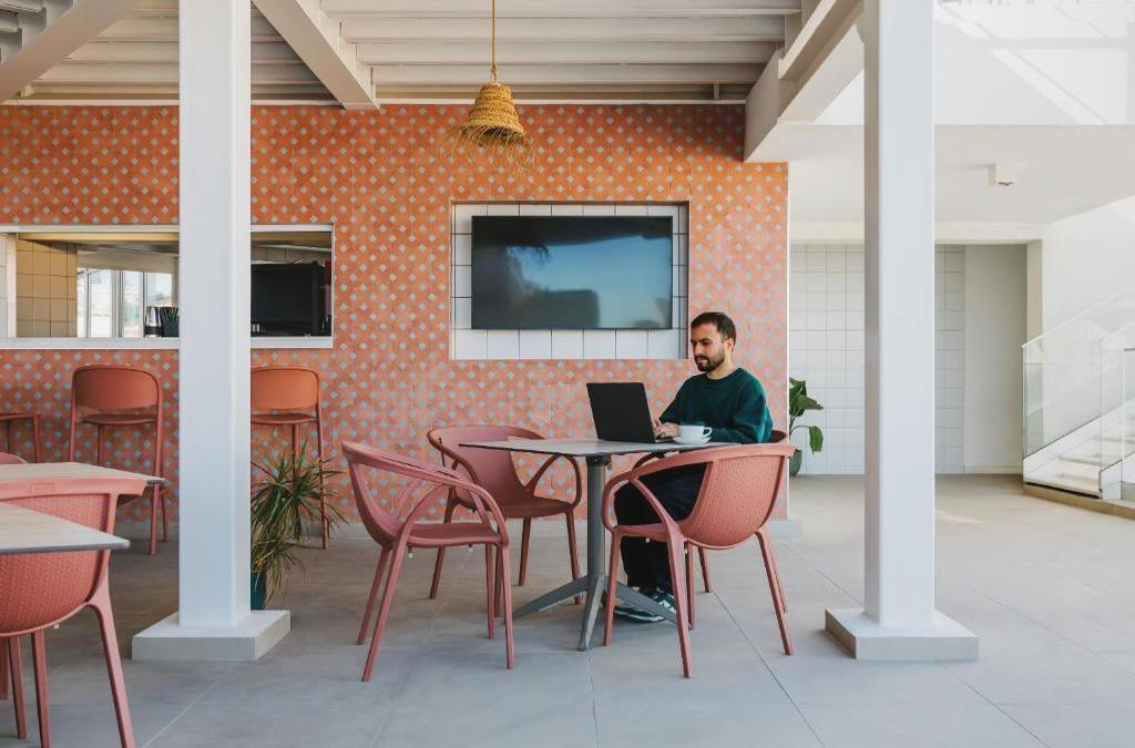 Albufeira Adults Only: Designhotel an der Algarve - Hotel Indigo Albufeira by IHG