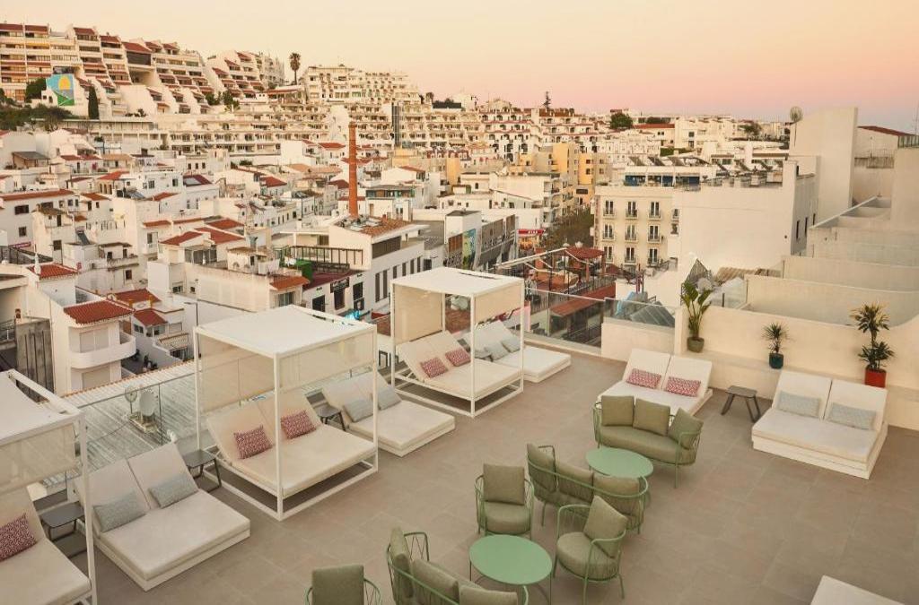 Albufeira Adults Only: Designhotel an der Algarve - Hotel Indigo Albufeira by IHG